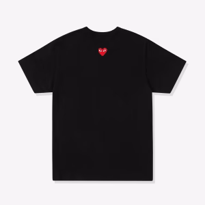 Play - Unisex Reverse Red Heart T-Shirt - (Black)